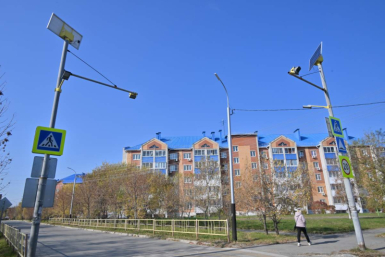 В Хабаровске в микрорайоне Берёзовка обновляют уличное освещение